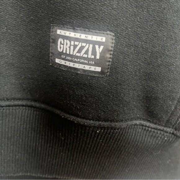 GRIZZLY MOUNTAIN BELT Griptape Bear sweatshirt hoodie Sz L 22.5” PTP - Picture 4 of 7